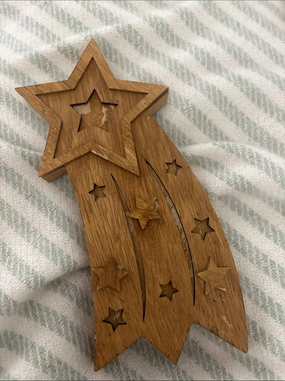 Set of 2 Wooden Shooting Star Decorations – Rustic Star Decor